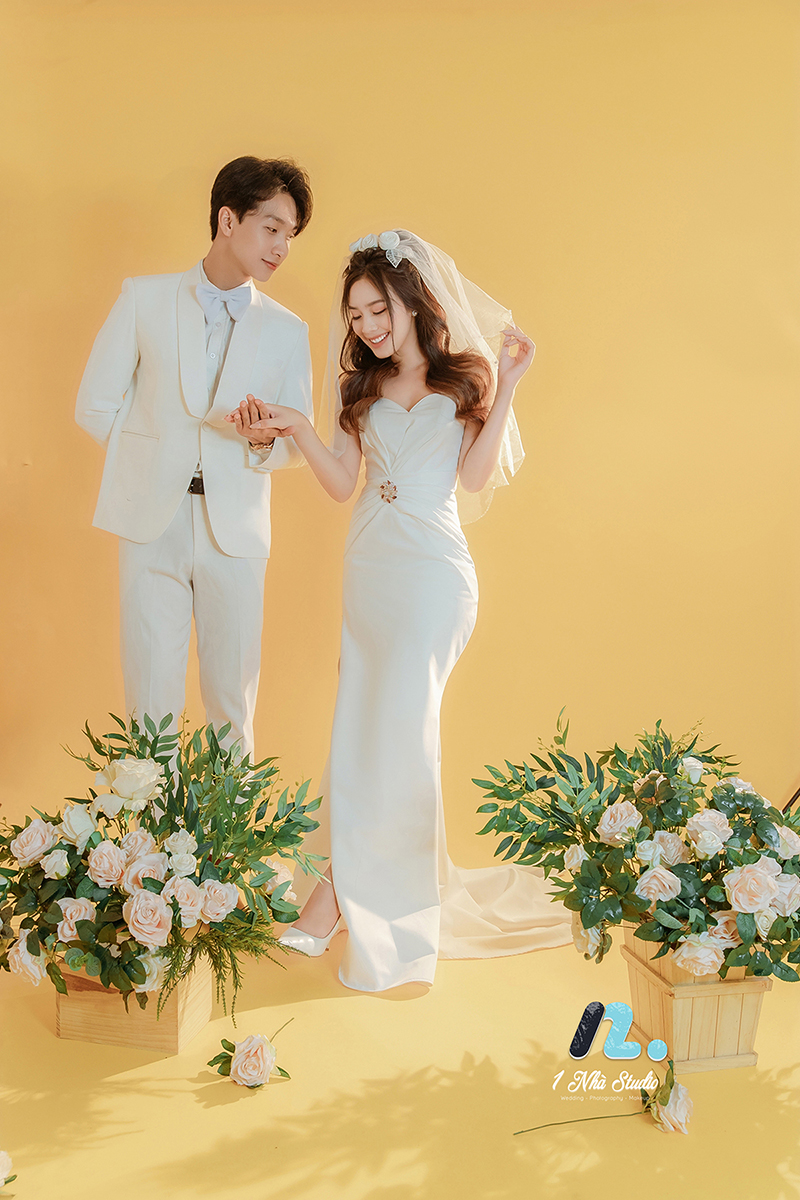 Concept chụp ảnh cưới studio với ánh sáng tự nhiên trong trẻo