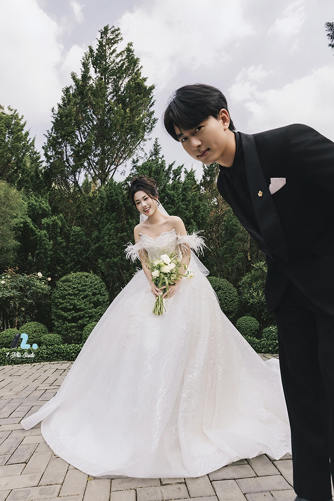 Nên chụp hình vào sáng sớm để đón trọn ánh nắng tự nhiên tại Vũ Garden